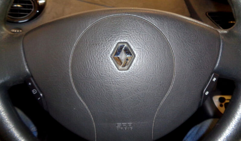 Renault Twingo 1.5 dCi Societe lleno